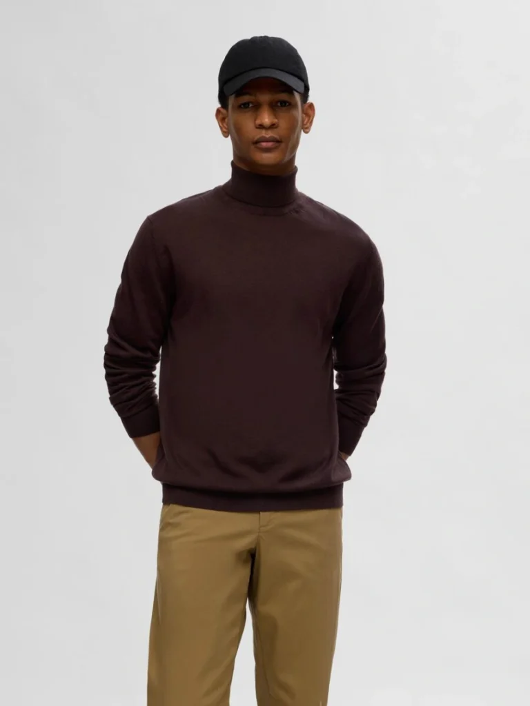 Old money style turtle neck sweater for Indian Men