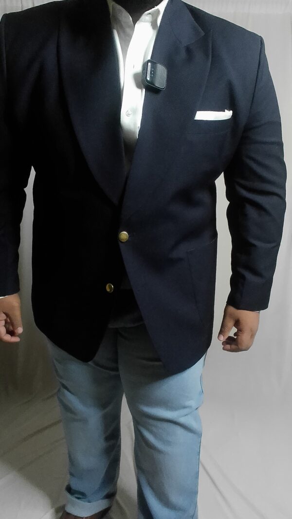 Super 140s Navy Blazer with wide bellied lapels